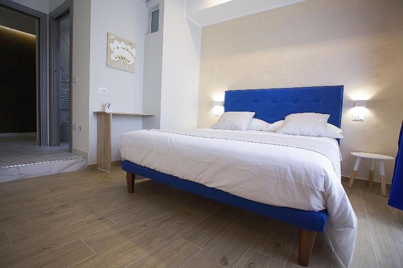 Pvrooms image