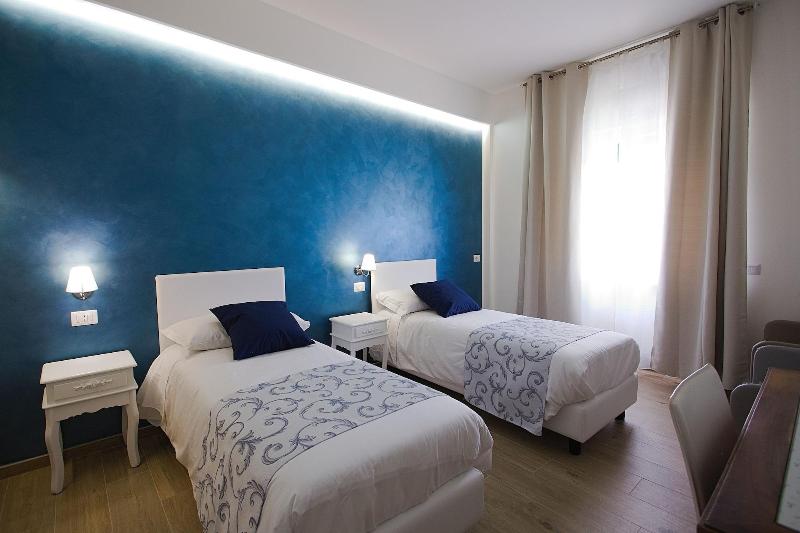 Pvrooms image