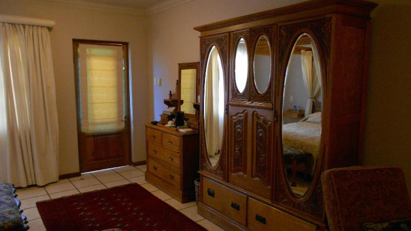 Red Mountain House image