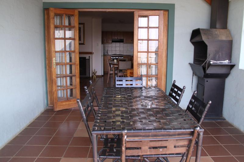 Red Mountain House image