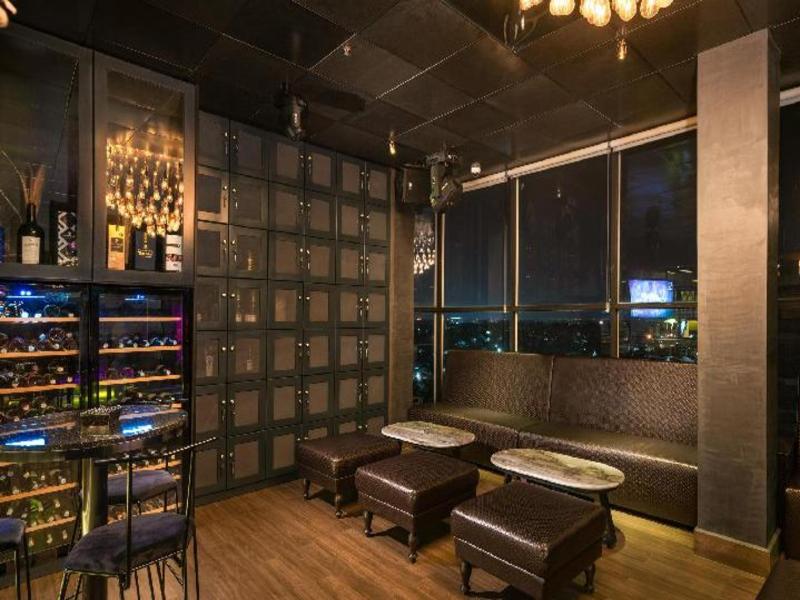 Regal Réseau Hotel & Spa image