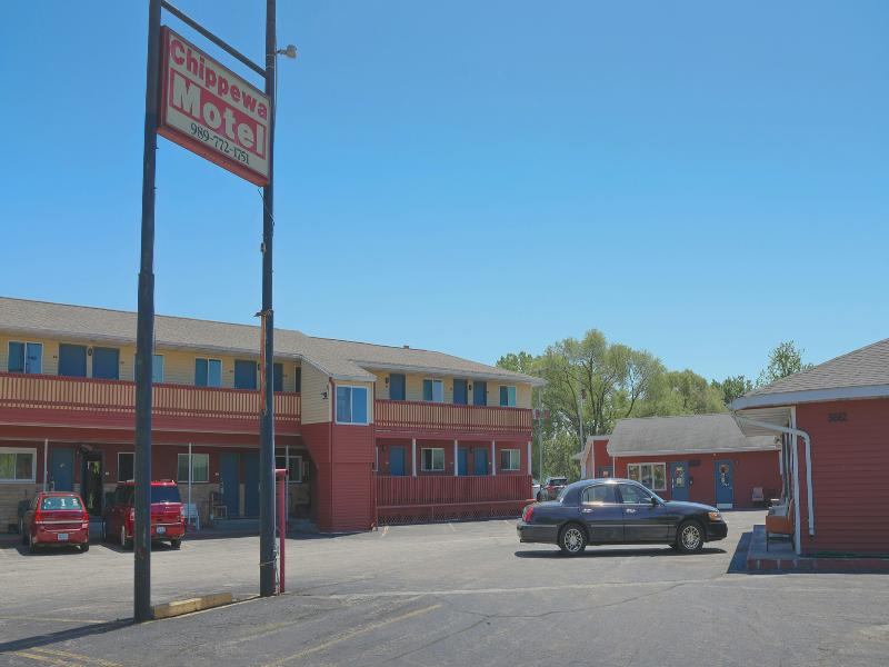 Chippewa Motel image