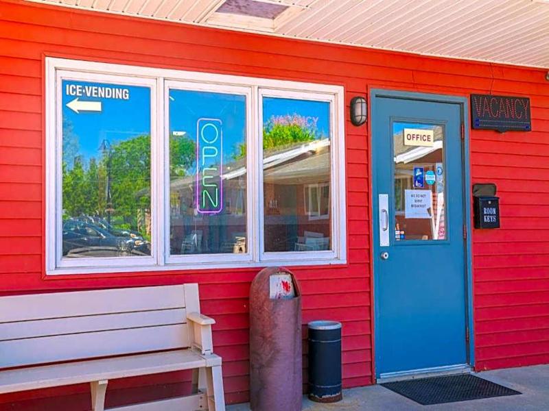 Chippewa Motel image