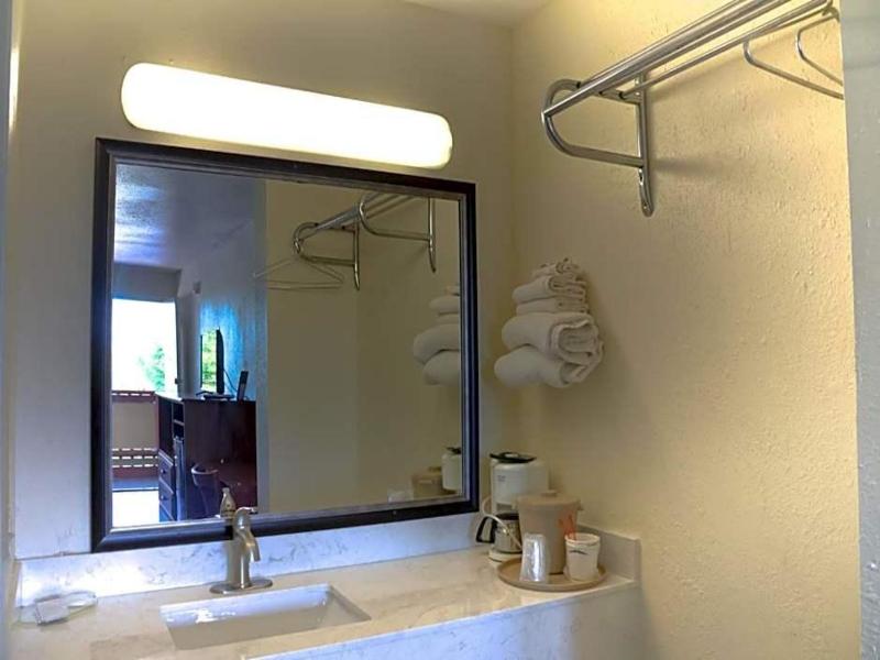 Chippewa Motel image