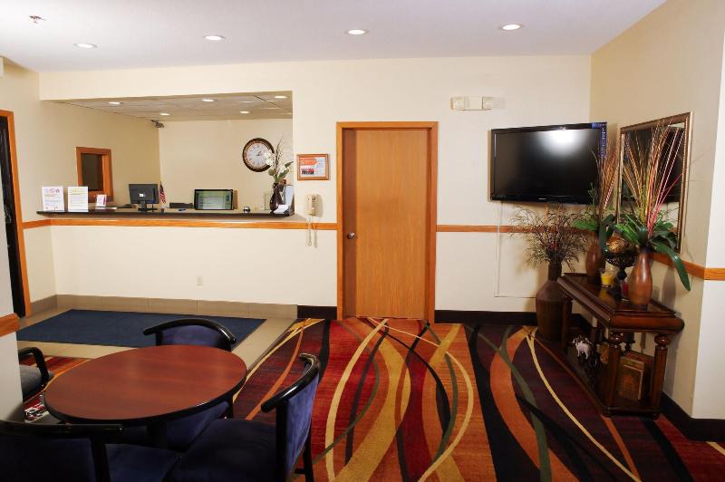 Dutch Inn And Suites image