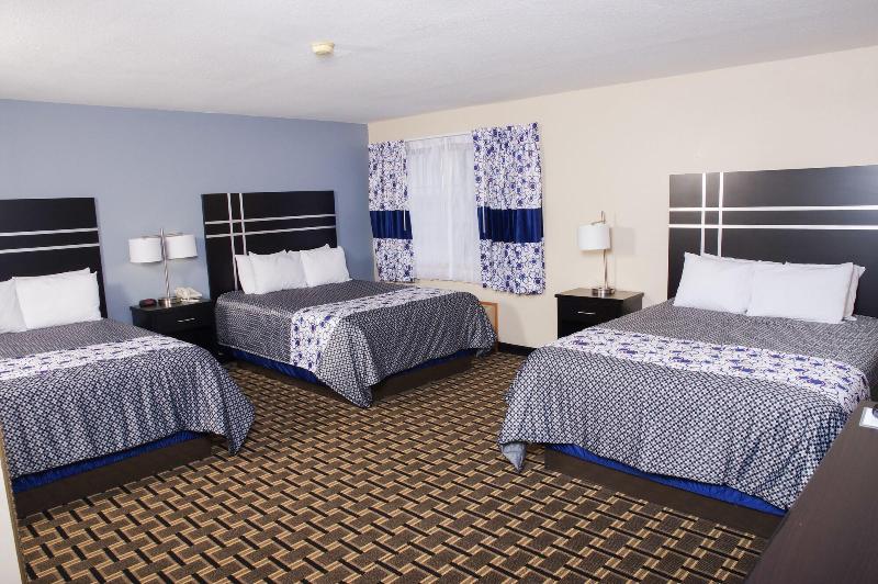 Dutch Inn And Suites image