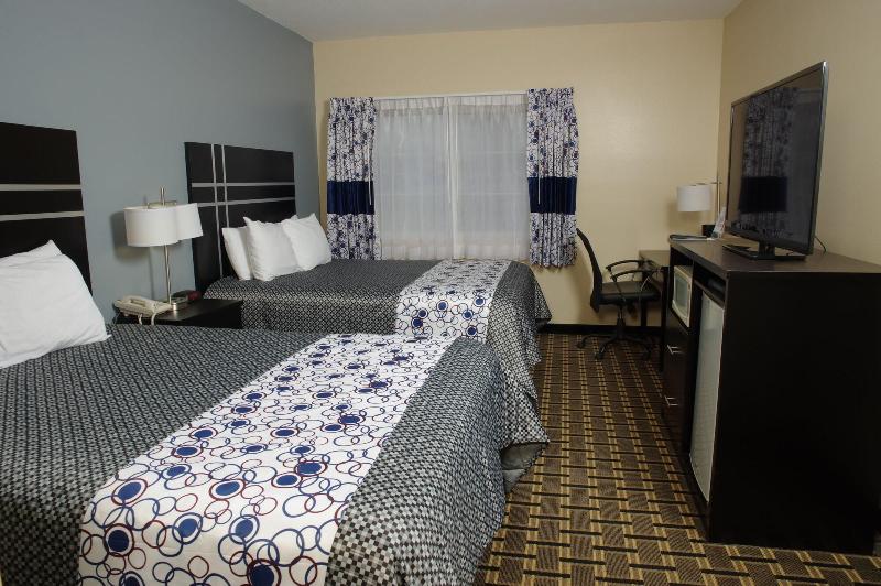 Dutch Inn And Suites image
