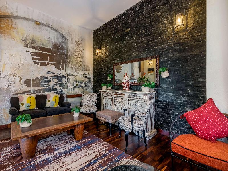 The Emin Pasha Hotel image