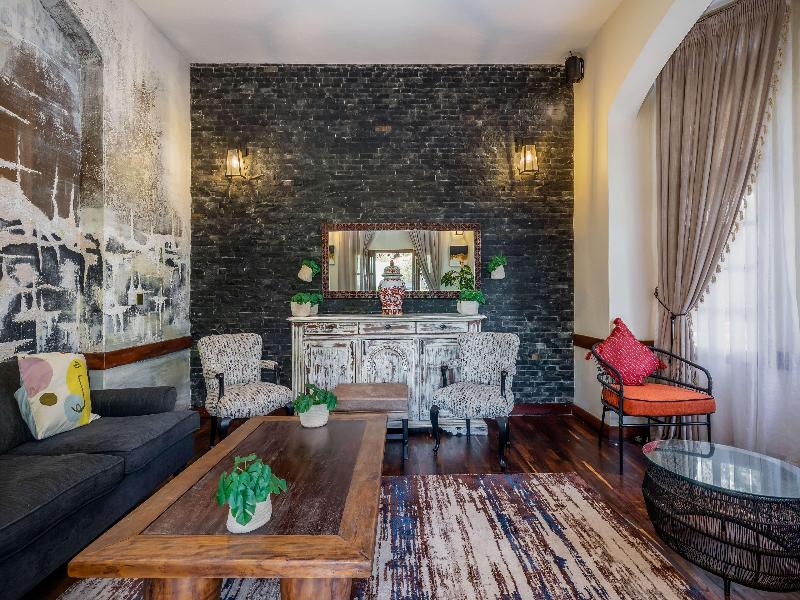 The Emin Pasha Hotel image