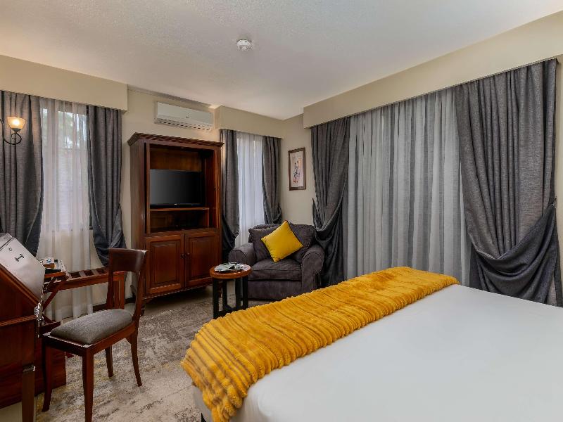 The Emin Pasha Hotel image