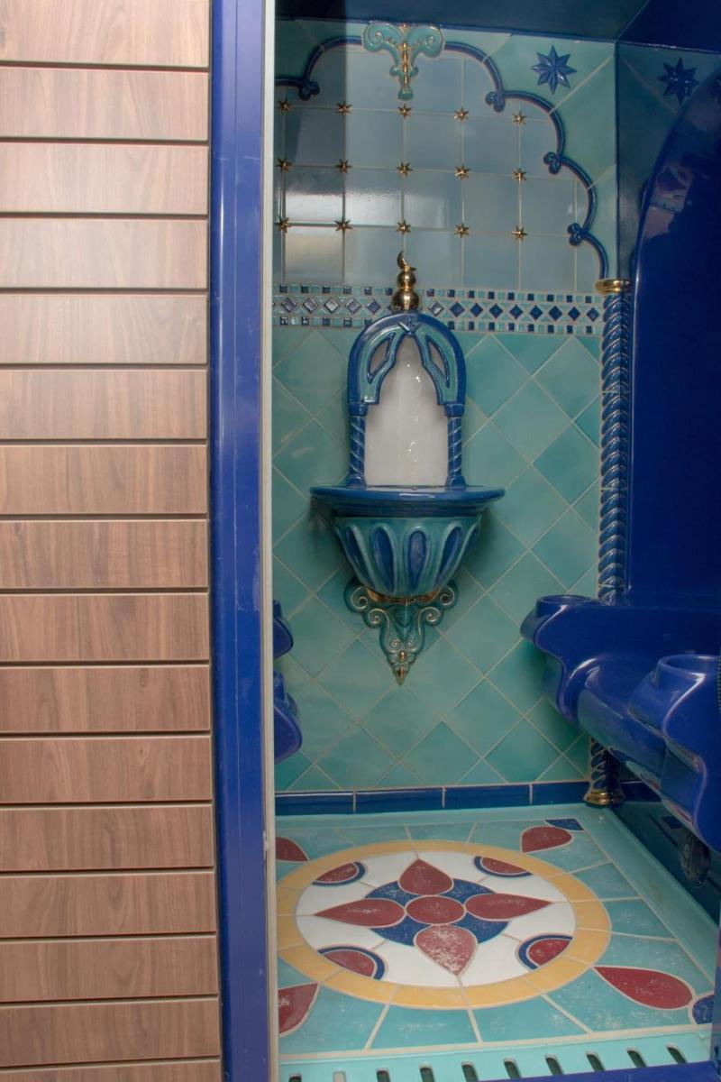 Riff Resort image