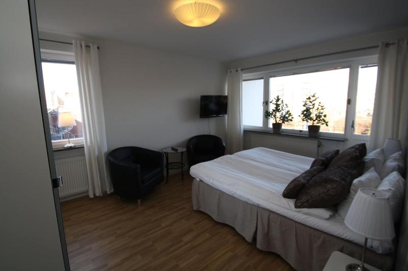 Riverside Hotel & Apartments image