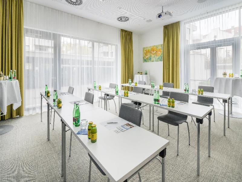 Best Western Hotel Tulln image