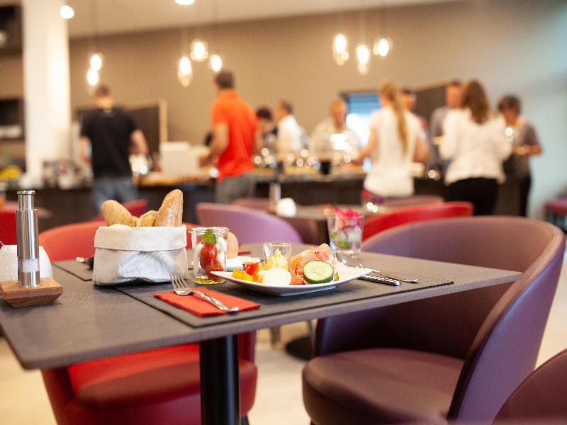 Best Western Hotel Tulln image