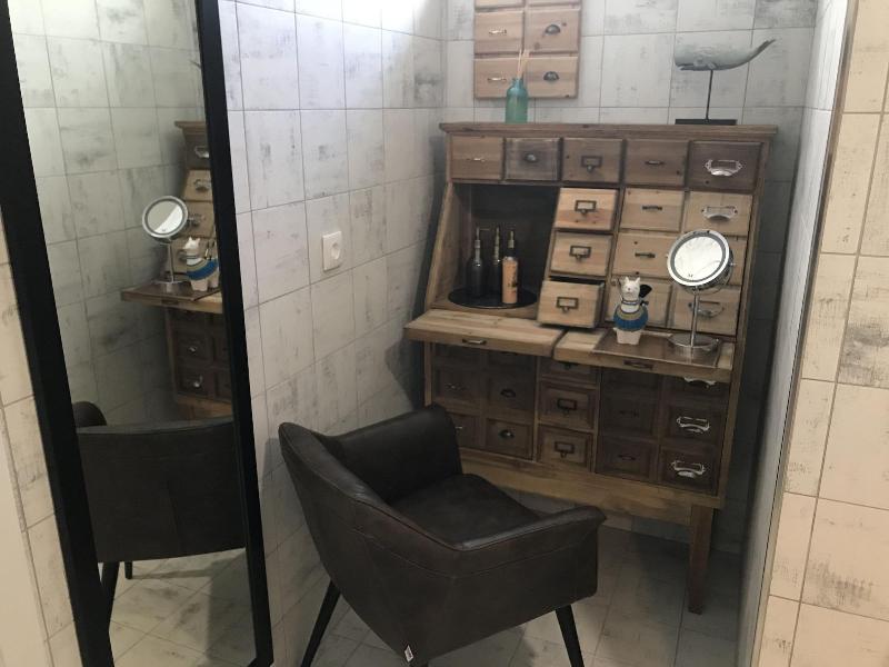 Royal Beach Hostel & Suites image