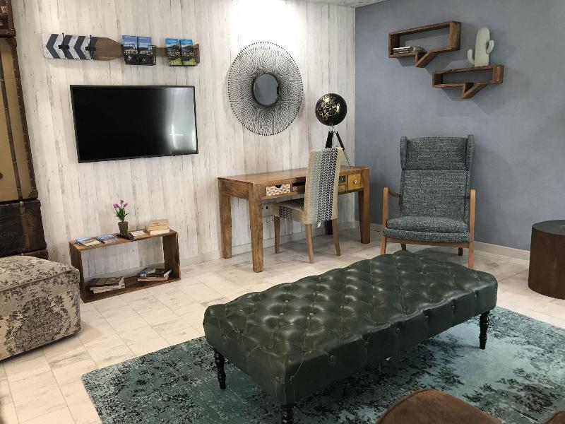 Royal Beach Hostel & Suites image