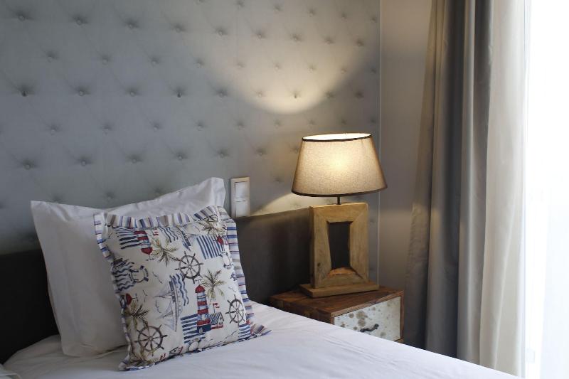 Royal Beach Hostel & Suites image