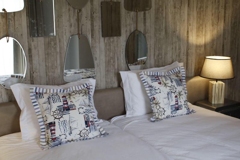 Royal Beach Hostel & Suites image