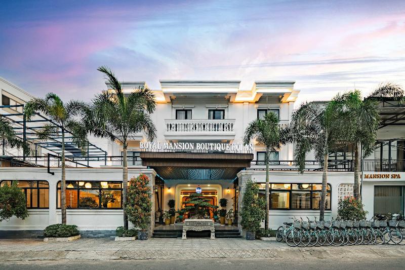 Royal Manison Hotel & Spa image