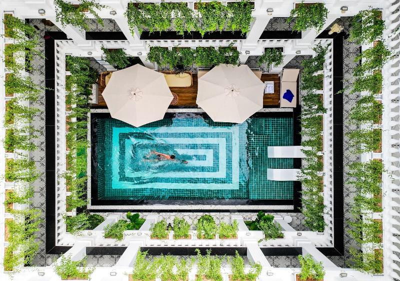 Royal Manison Hotel & Spa image