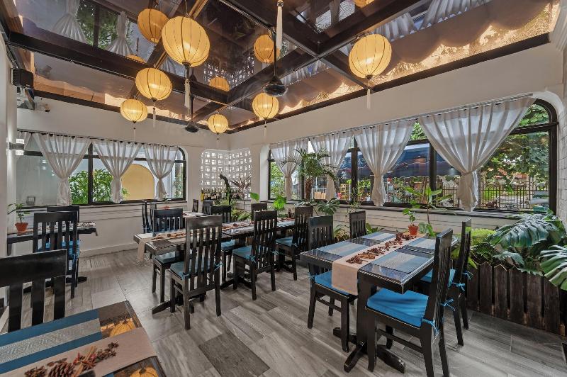Royal Manison Hotel & Spa image