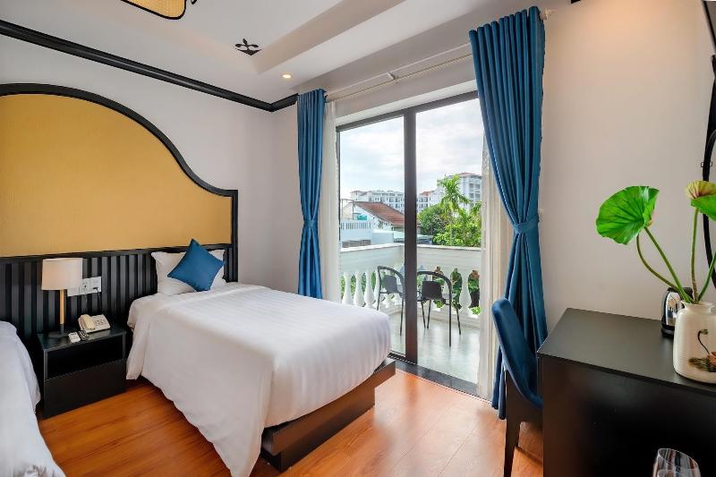 Royal Manison Hotel & Spa image