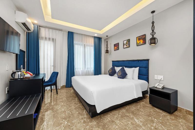 Royal Manison Hotel & Spa image