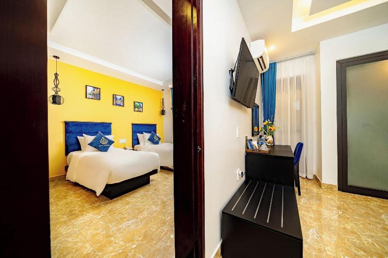 Royal Manison Hotel & Spa image