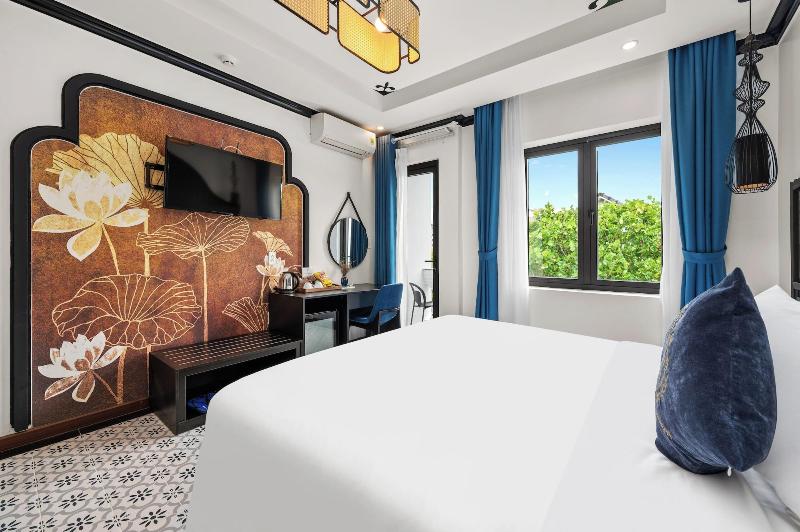 Royal Manison Hotel & Spa image