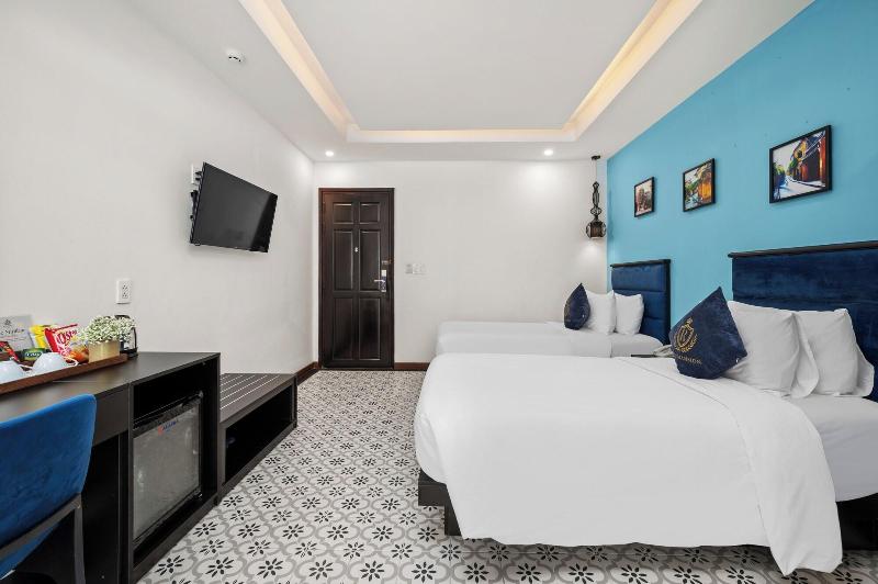 Royal Manison Hotel & Spa image