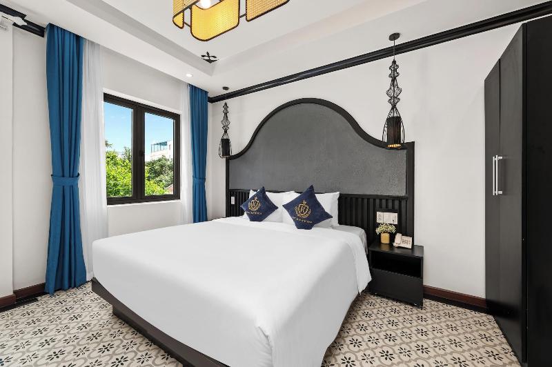 Royal Manison Hotel & Spa image