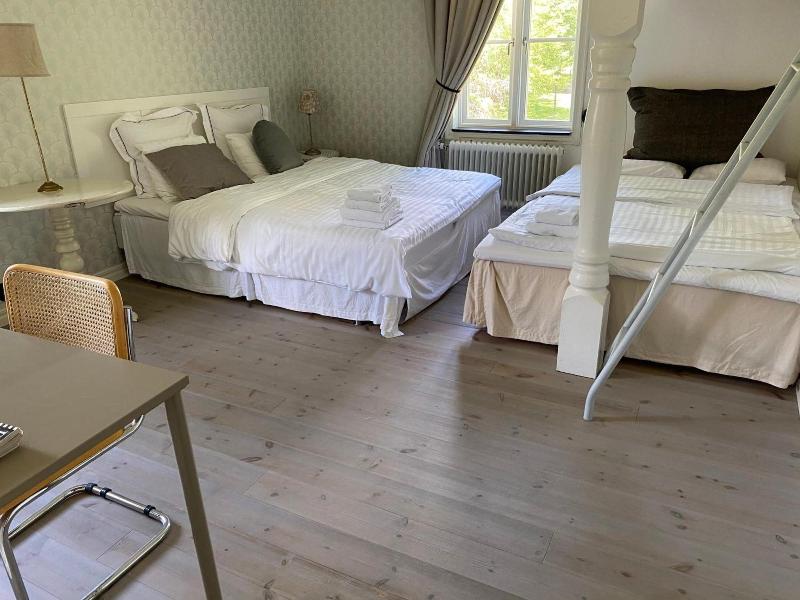 Villa Floraviola image