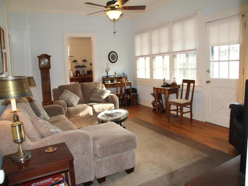 Riverboat Bed & Breakfast image