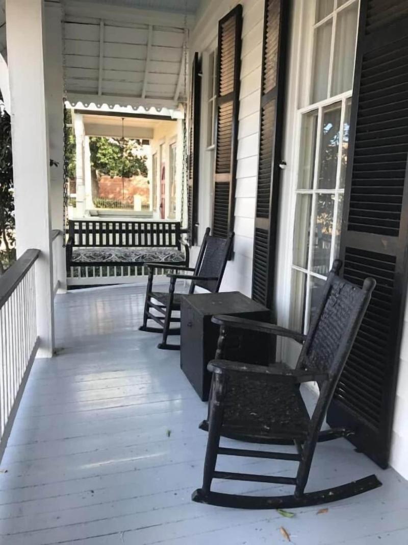 Riverboat Bed & Breakfast image