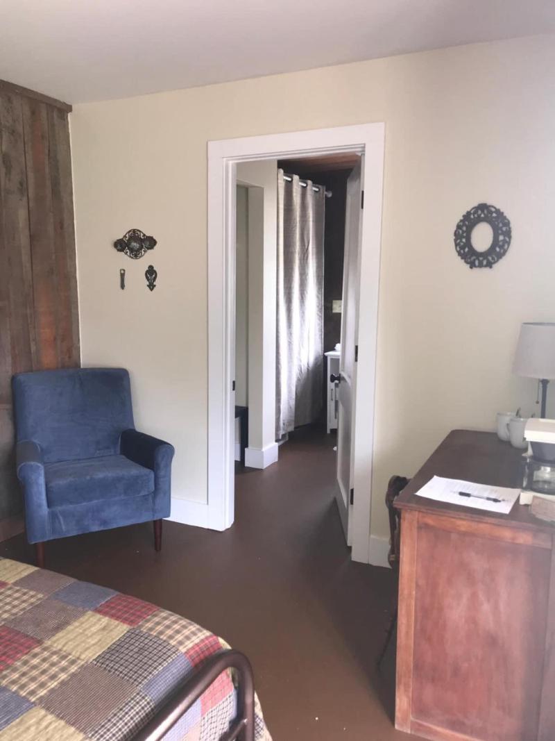 Riverboat Bed & Breakfast image