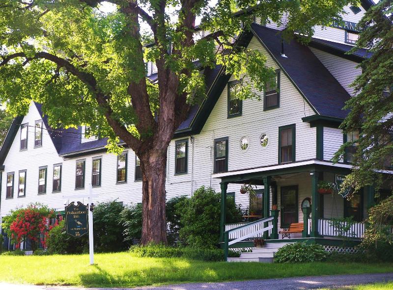 Follansbee Inn image