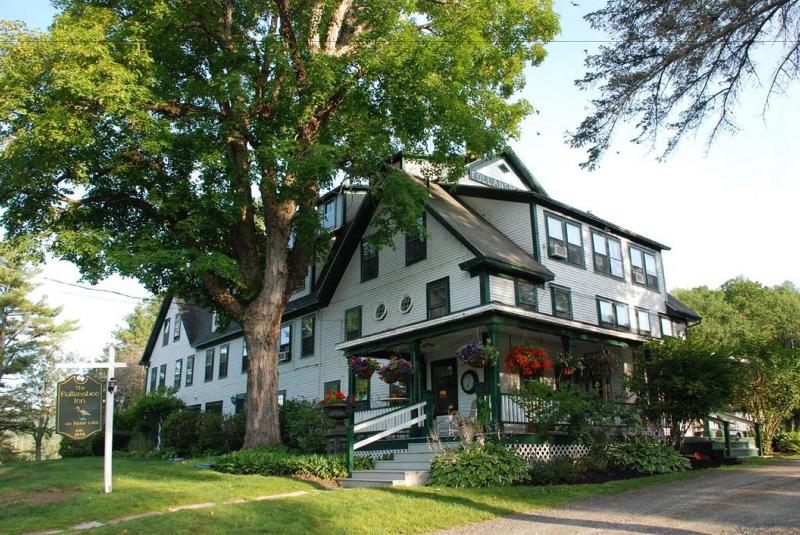 Follansbee Inn image