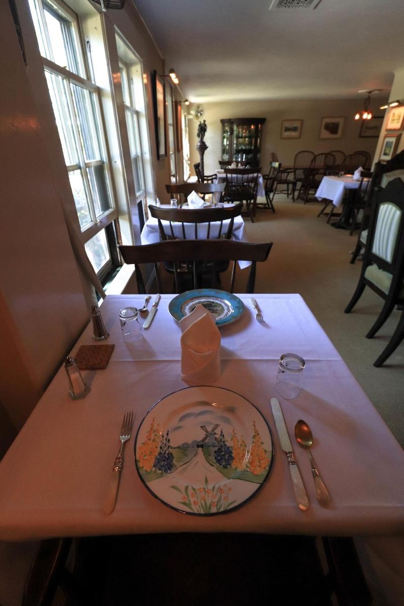 Follansbee Inn image