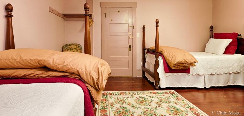 Follansbee Inn image