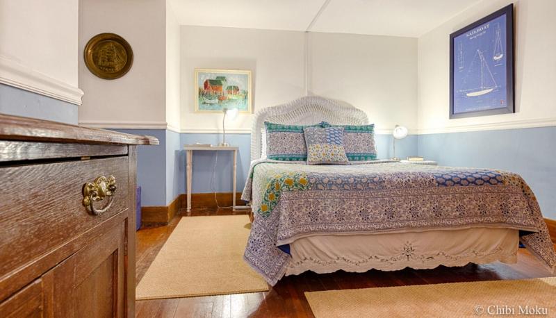 Follansbee Inn image