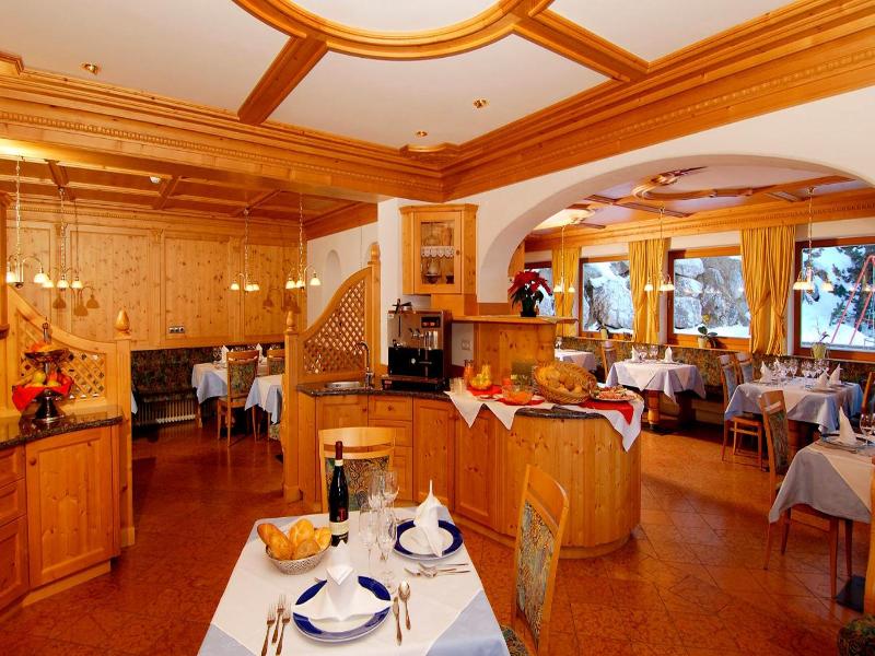 Hotel Jú Furcia image