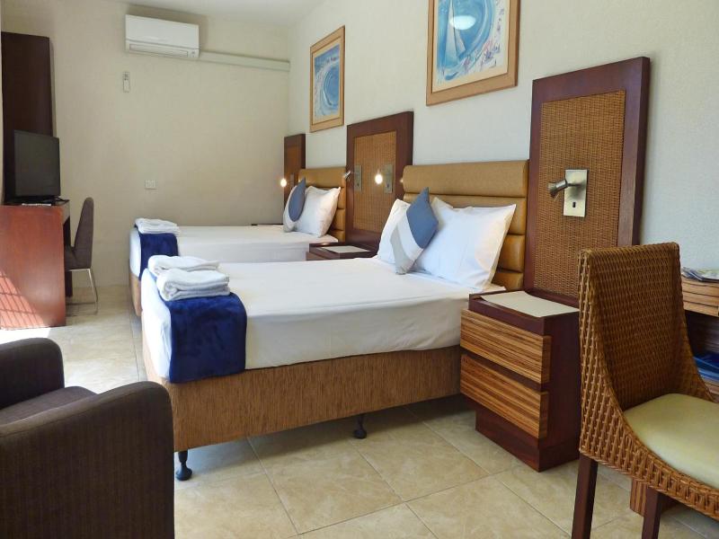 Jadran Motel & El Jays Holiday Lodge image