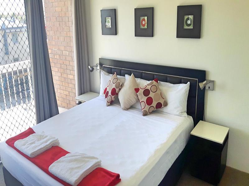 Jadran Motel & El Jays Holiday Lodge image