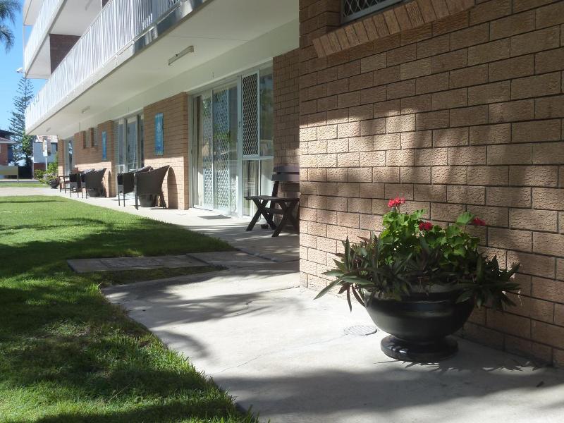 Jadran Motel & El Jays Holiday Lodge image