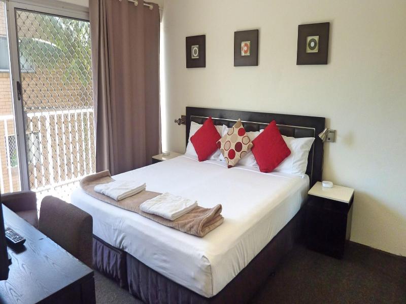 Jadran Motel & El Jays Holiday Lodge image