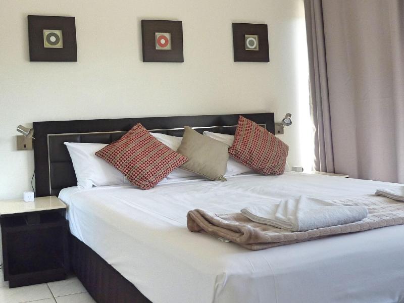 Jadran Motel & El Jays Holiday Lodge image