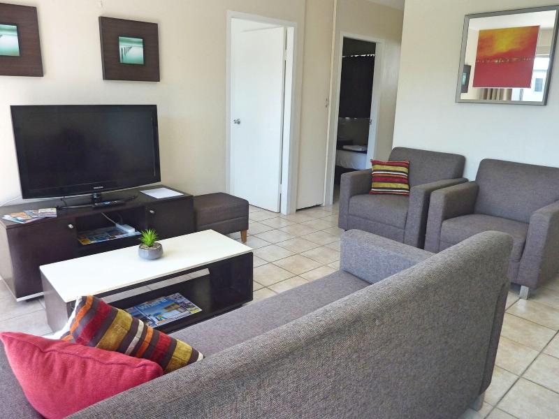 Jadran Motel & El Jays Holiday Lodge image