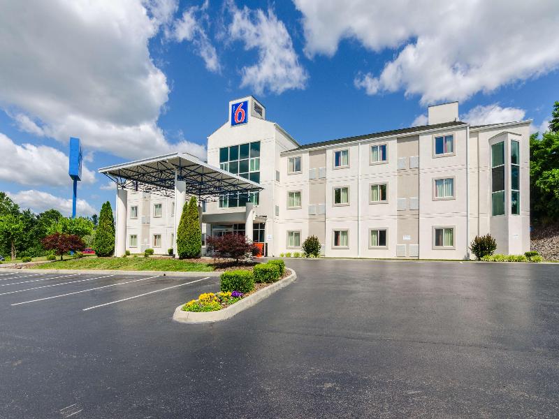 Motel 6 Bristol, VA image