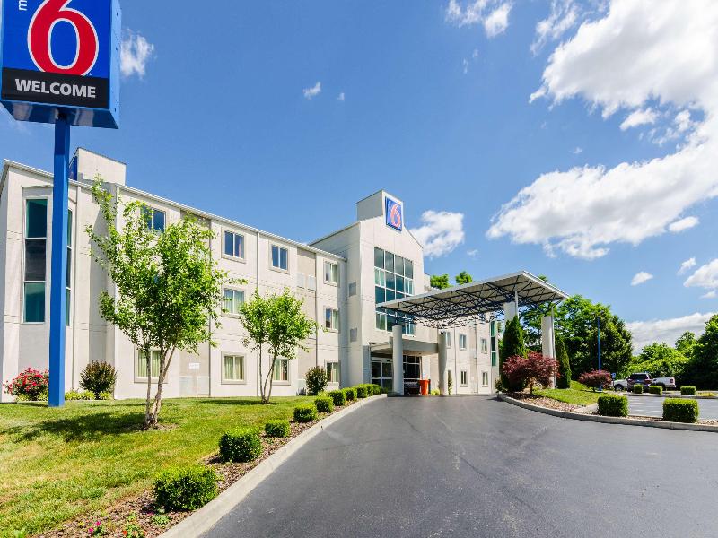 Motel 6 Bristol, VA image