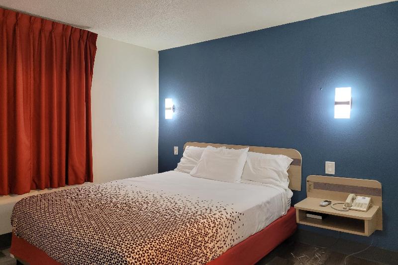 Modern Stay 39 Lakeview By OYO Minonk image